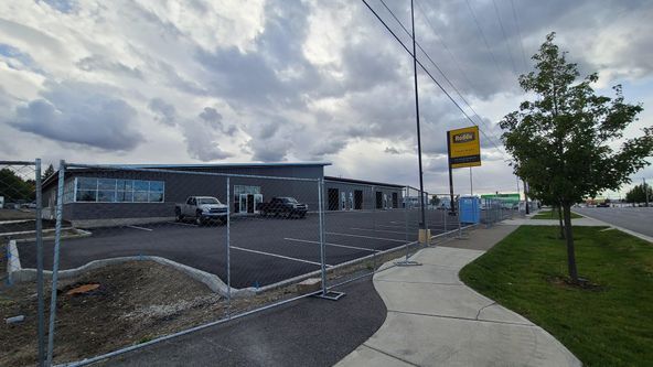 6818 E Sprague Ave, Spokane Valley, WA 99212